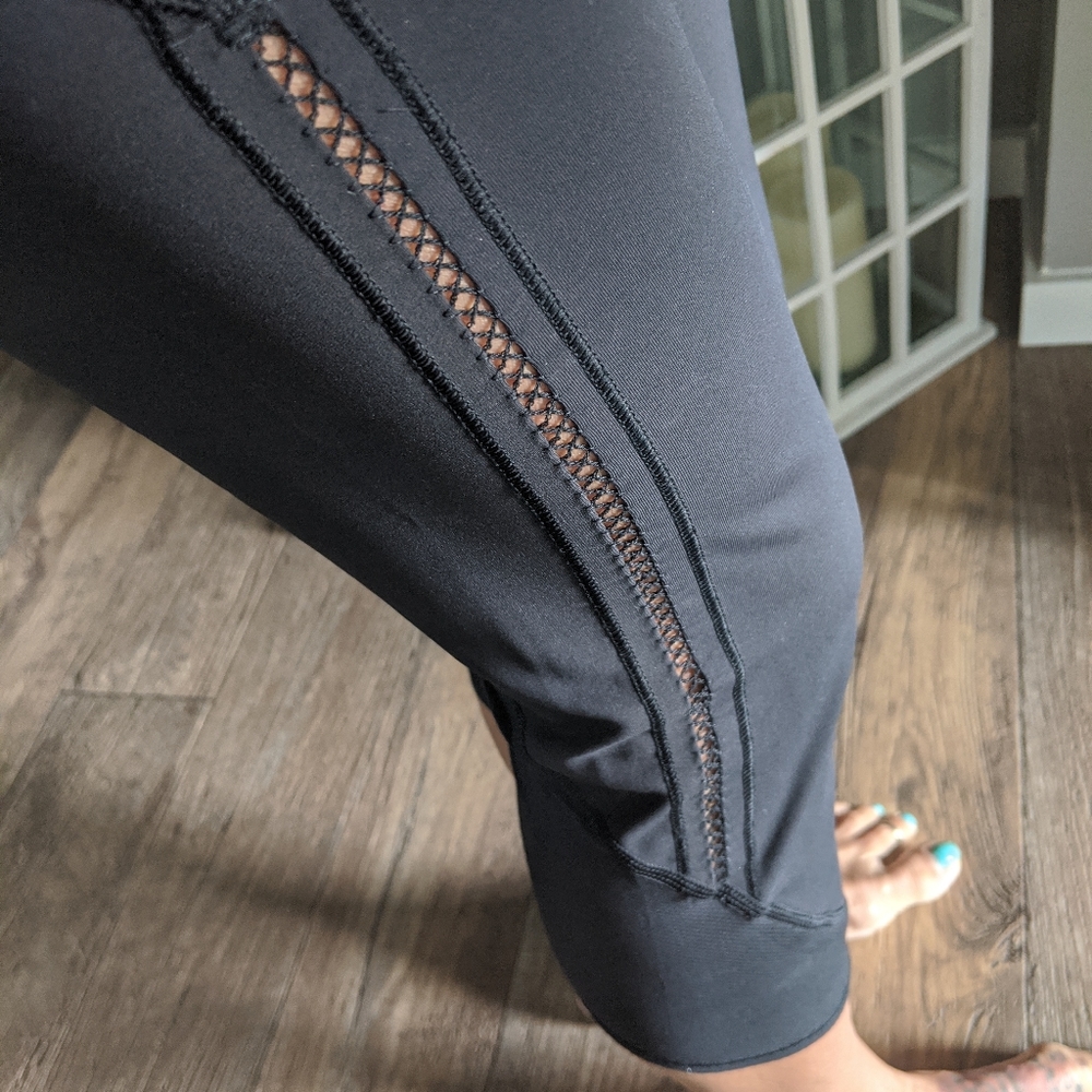 Lululemon🍋 Crop leggings size 8